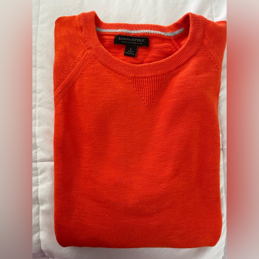Banana republic crew neck sweater.